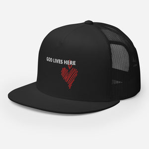 god lives here (Trucker Cap)