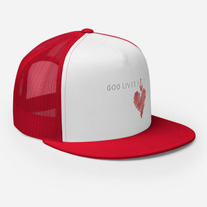 god lives here (Trucker Cap)